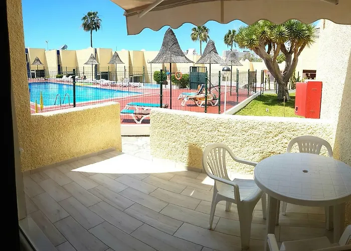 Duplex El Cortijo, Lasamericas *