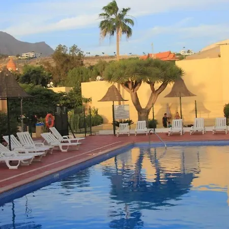 Duplex El Cortijo, Lasamericas Apartment *